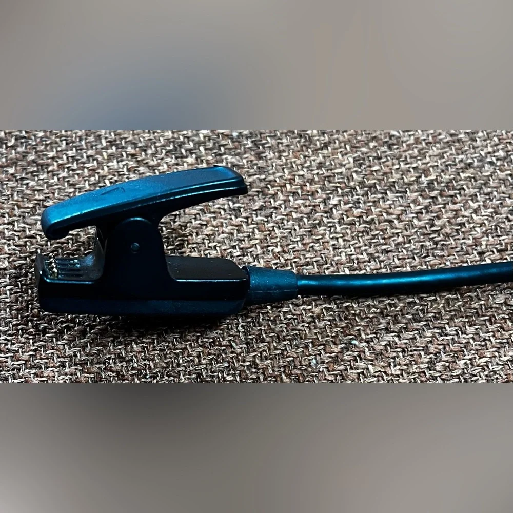 Garmin Black USB Charging/Data Clip